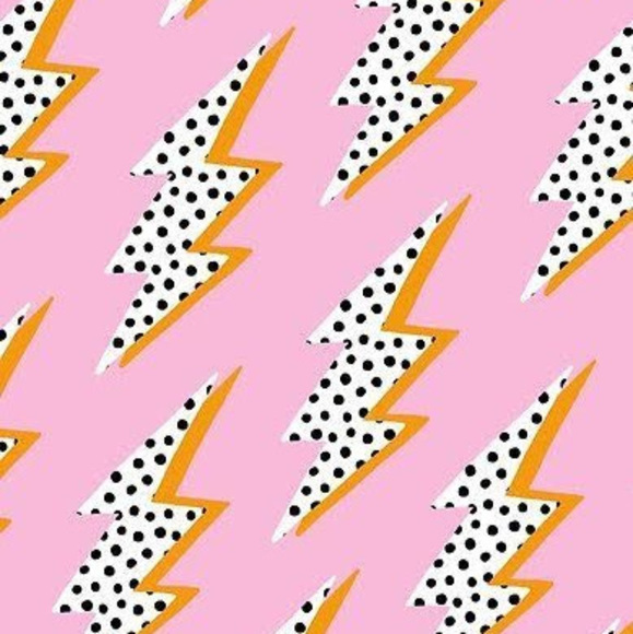 Meet your Posher, Caitlin - Picture 1 of 1